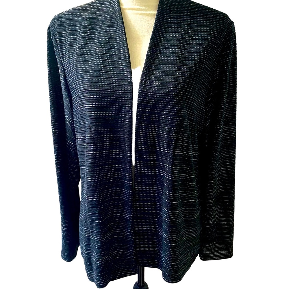 Chicos Women’s. Black Travelers brand cardigan (3)